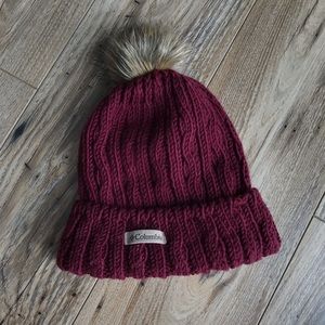 columbia women's catacomb crest beanie